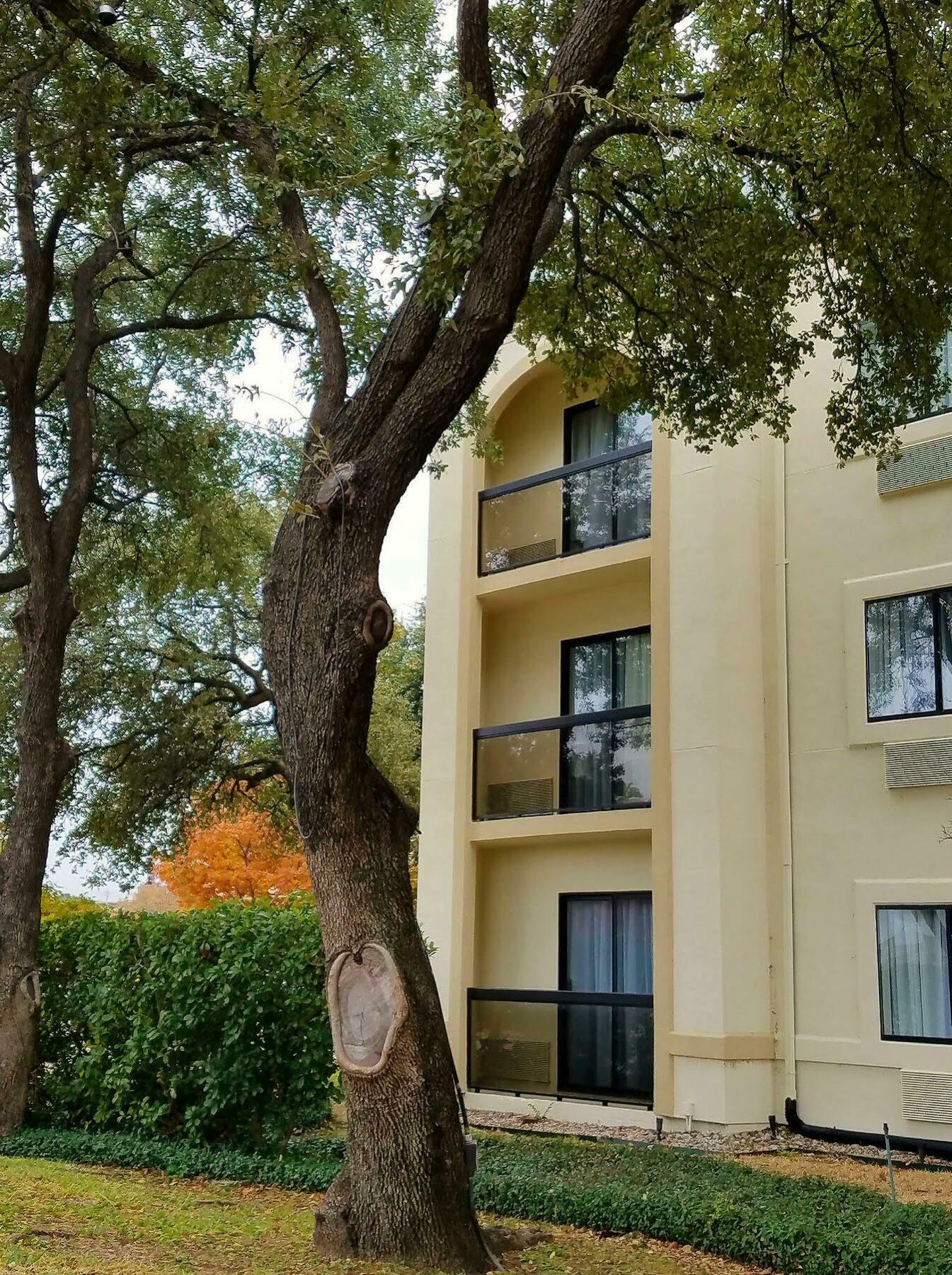 Holiday Inn Irving Las Colinas By Ihg Esterno foto